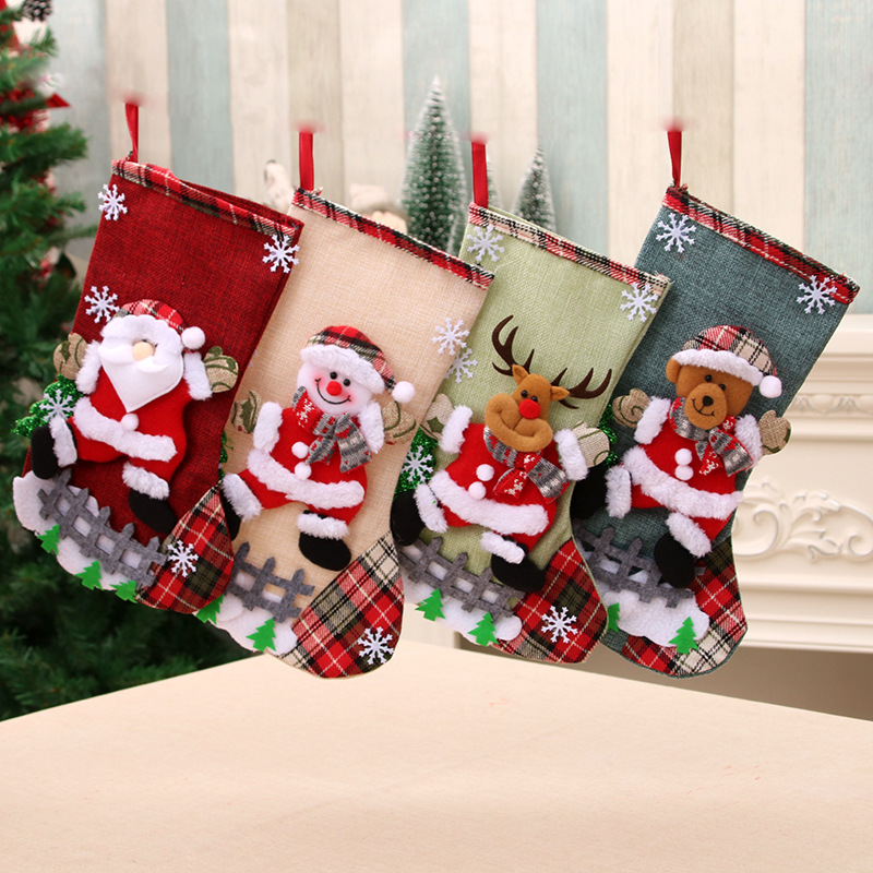 Большие рождественские чулки 3 – обзор и цена Christmas Stocking Hanging