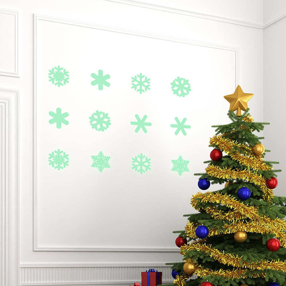Набор светящихся рождественски – обзор и цена Snowflake Window Decal